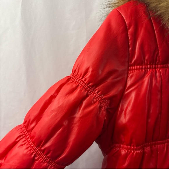 Y2K South Pole Size L Cropped Red Jacket Coat Fur Trim Hood And Gold Accents - Picture 7 of 15